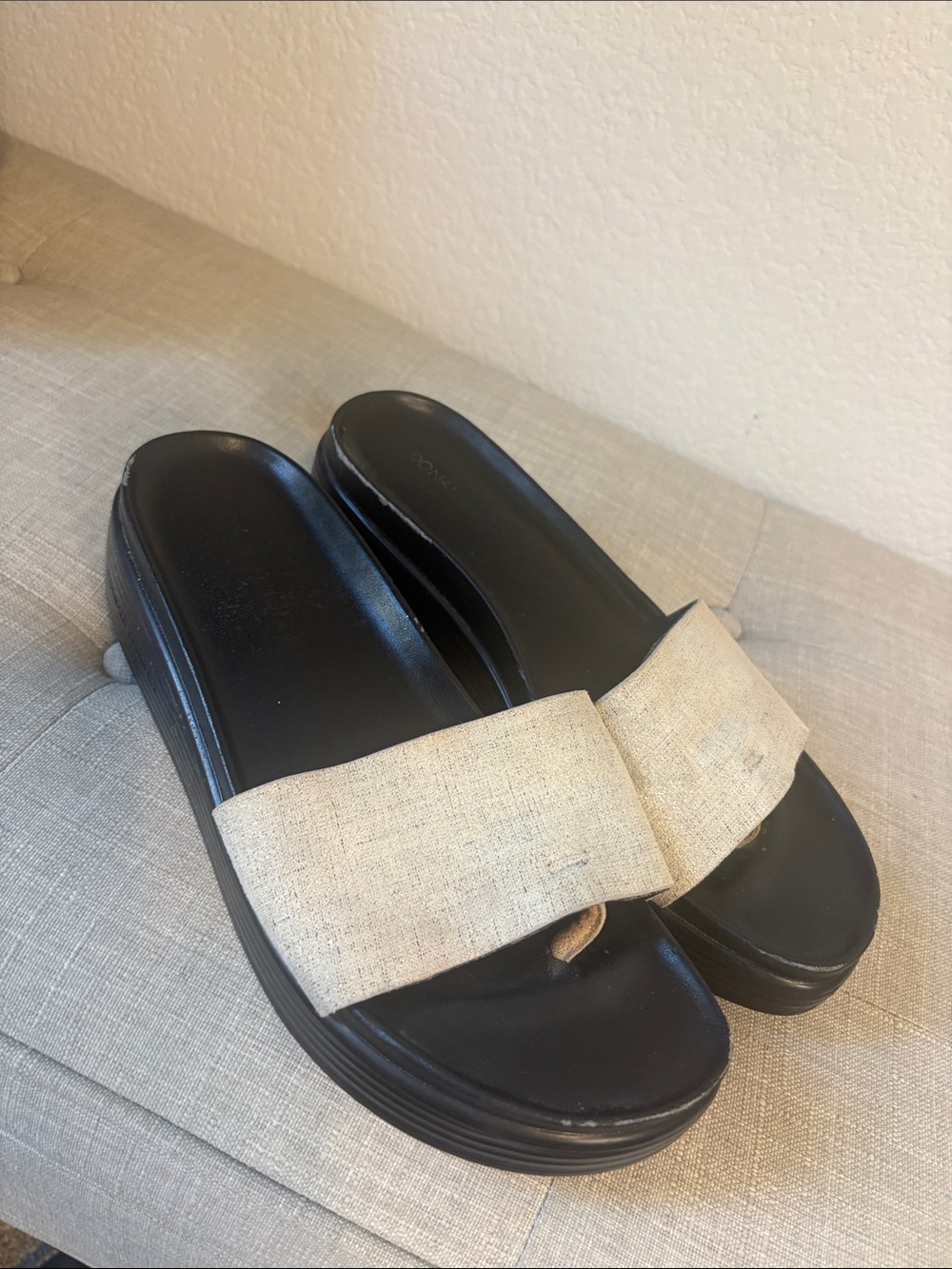 Donald J. Pliner Black Platform Slide Mules with Beige Fabric Strap 7.5